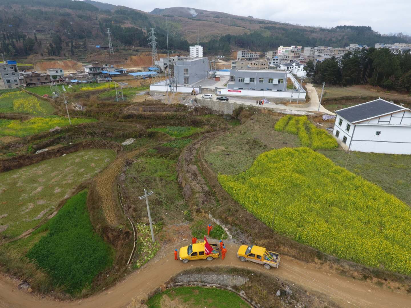 平塘供電局：防疫期間，“指尖服務”確保春耕用電