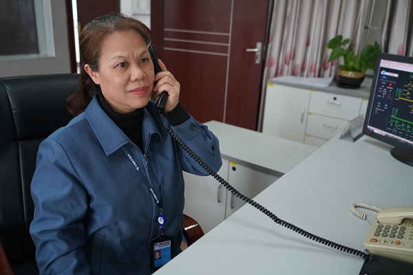 盡自己的一點(diǎn)力，站好最后一班崗——記柳城供電局電力調(diào)度控制中心全革慶