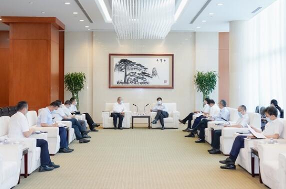 華能集團(tuán)有限公司總經(jīng)理、黨組副書(shū)記鄧建玲會(huì)見(jiàn)隆基股份總裁李振國(guó)