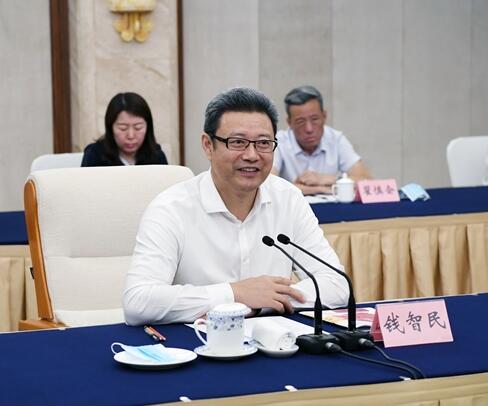 國(guó)家電投黨組書記、董事長(zhǎng)錢智民拜會(huì)重慶市委副書記、市長(zhǎng)唐良智