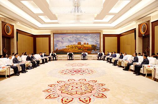 國家電網(wǎng)董事長、黨組書記毛偉明拜會甘肅省委書記林鐸、省長唐仁健