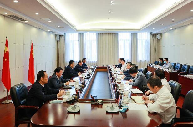 中國能建黨委書記、董事長宋海良拜會(huì)貴州省委書記孫志剛