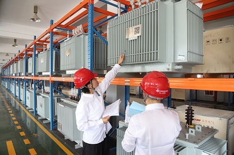 國(guó)網(wǎng)寧波市鄞州區(qū)供電公司：倉(cāng)庫(kù)盤(pán)點(diǎn)，迎“冬峰”