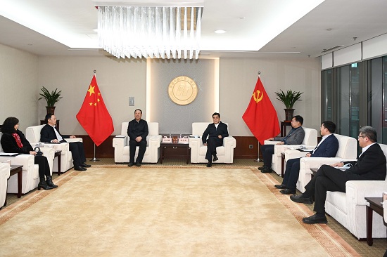 舒印彪、鄧建玲會(huì)見華北電力大學(xué)校長楊勇平