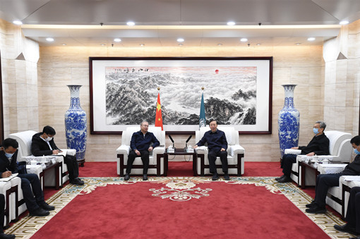 國家電網(wǎng)公司總經(jīng)理、黨組副書記辛保安會(huì)見西藏自治區(qū)副主席張永澤