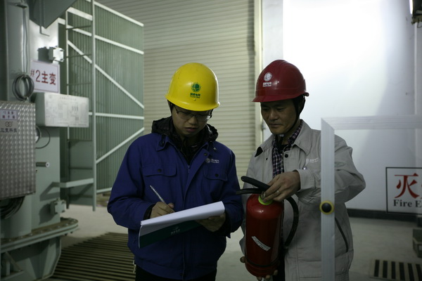 國網(wǎng)寧?？h供電公司查檢結(jié)合  嚴(yán)防冬季火災(zāi)隱患