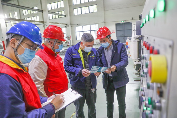 浙江寧波供電：春節(jié)企業(yè)不停產(chǎn)，供電服務(wù)“不打烊”