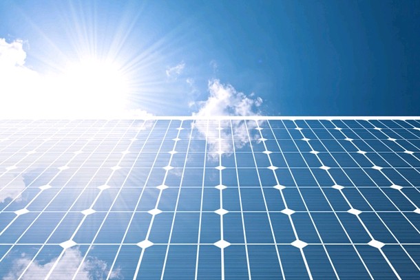 美國(guó)太陽(yáng)能工業(yè)協(xié)會(huì):美光伏裝機(jī)容量在2023年將達(dá)到324吉瓦