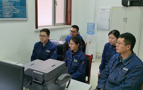 國(guó)網(wǎng)劉家峽水電廠“青工夜?！遍_(kāi)講啦