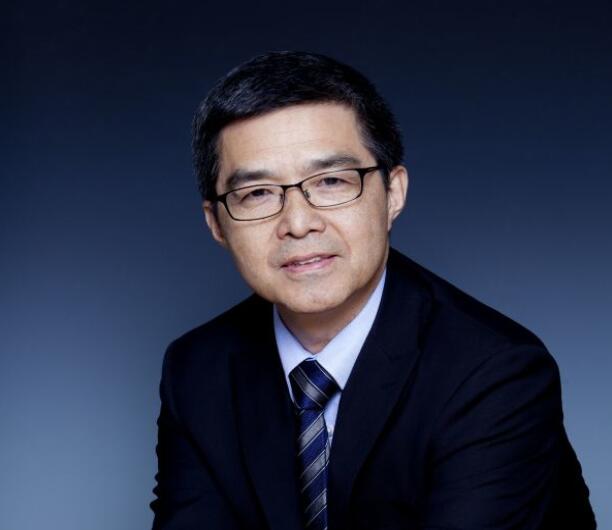 歐陽(yáng)明高：對(duì)發(fā)展電動(dòng)汽車的質(zhì)疑應(yīng)該停止了