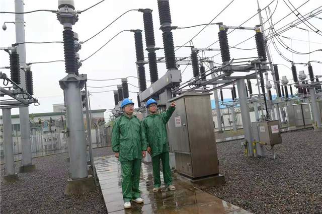 國網海安市供電公司多方聯(lián)動 護航今冬明春供電