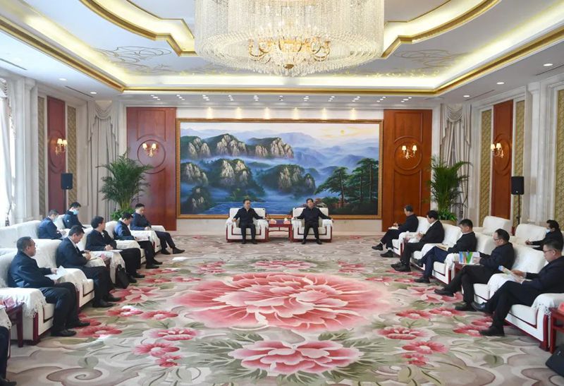 鄒磊拜會(huì)寧夏回族自治區(qū)黨委書(shū)記、人大常委會(huì)主任陳潤(rùn)兒