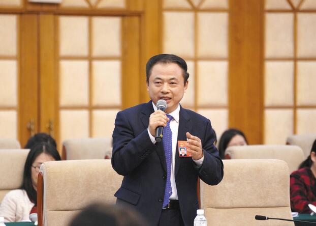 【兩會(huì)】推動(dòng)新能源汽車產(chǎn)業(yè)發(fā)展 促進(jìn)終端用能變革——訪全國(guó)人大代表、天能電池集團(tuán)股份有限公司董事長(zhǎng)張?zhí)烊? /></a></div>
				<div   id=