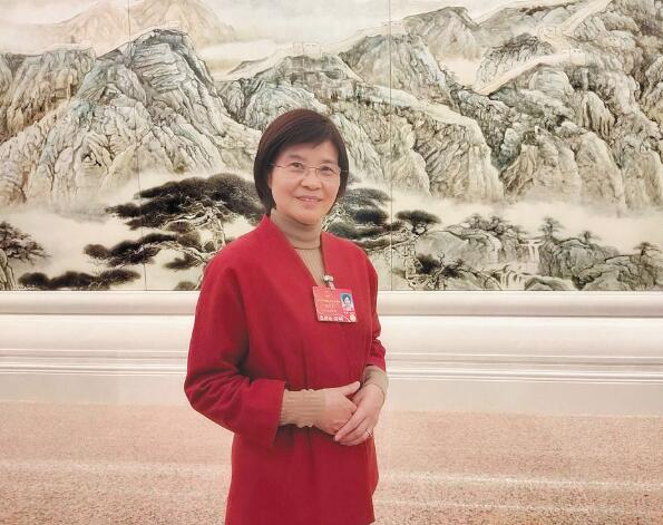 可靠電力助推紡織業(yè)綠色智能轉(zhuǎn)型——訪全國(guó)人大代表、江蘇陽(yáng)光集團(tuán)黨委書(shū)記、江蘇陽(yáng)光股份有限公司董事長(zhǎng)陳麗芬