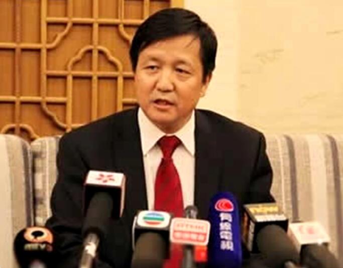 【兩會(huì)】特變電工黨委書(shū)記、董事長(zhǎng)張新：加快建設(shè)新疆新能源大基地 提高“疆電外送”能力