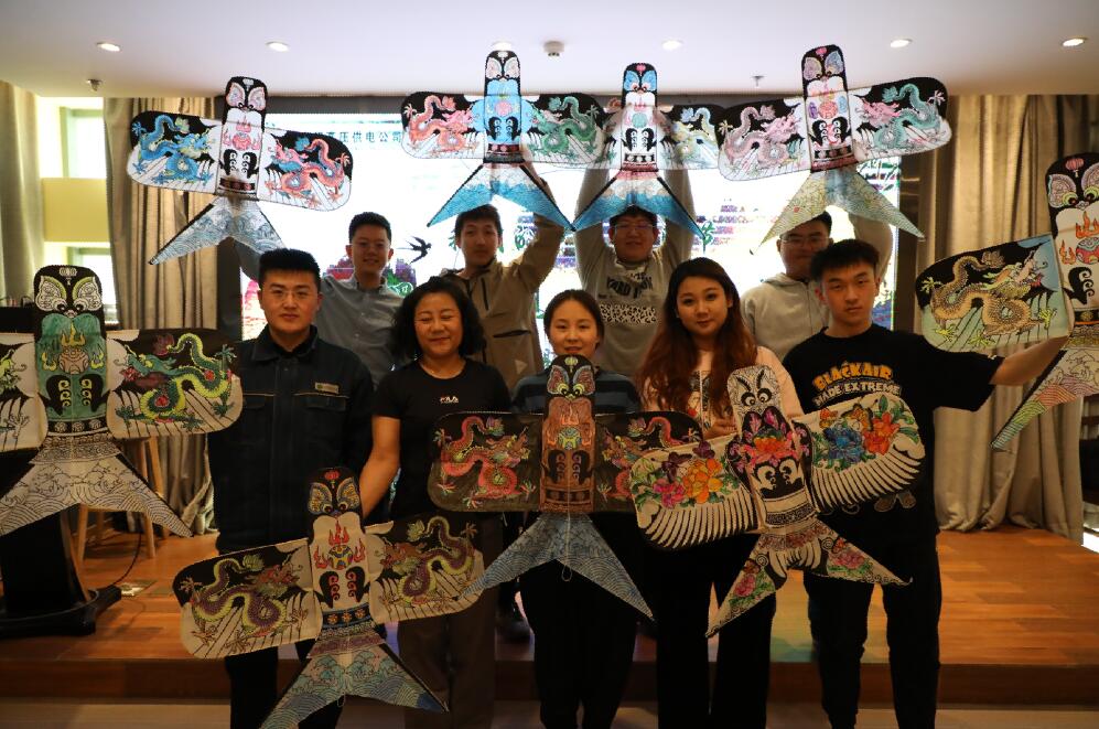 烏海超高壓供電公司清明憶先烈，寄情繪紙鳶