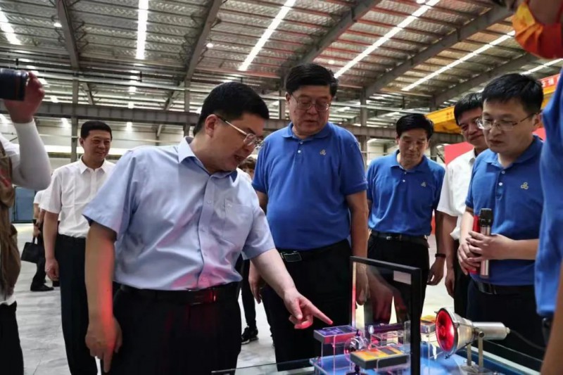 總投資約20億！滕州金晶智能制造Low-E節(jié)能玻璃產(chǎn)業(yè)鏈項(xiàng)目一期投產(chǎn)