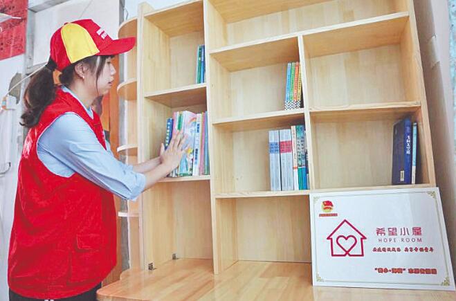 王銀潔:用心細心做好志愿服務(wù)