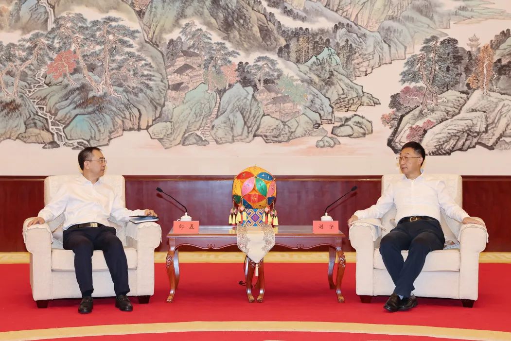 大唐集團黨組書記、董事長鄒磊拜會廣西壯族自治區(qū)黨委書記劉寧