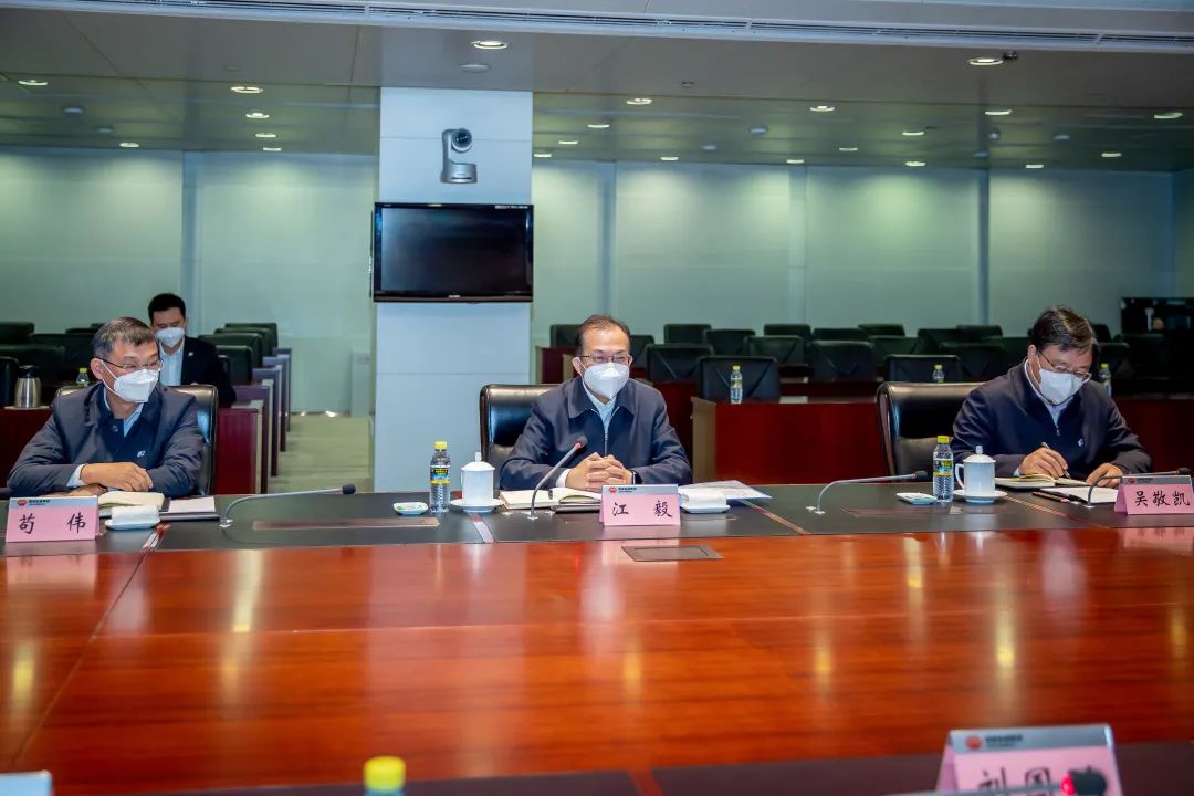 華電集團(tuán)有限公司黨組書記、董事長(zhǎng)江毅與國(guó)家能源集團(tuán)黨組書記、董事長(zhǎng)劉國(guó)躍舉行會(huì)談