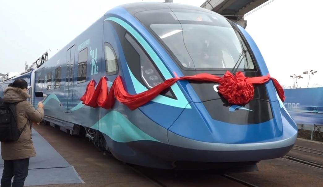 全球首列氫能源市域列車在成都中車長(zhǎng)客亮相