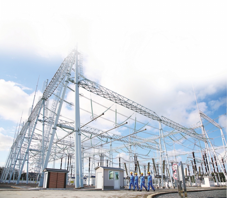 南方電網(wǎng)公司奮力推進高質(zhì)量發(fā)展，全力服務(wù)黨和國家工作大局