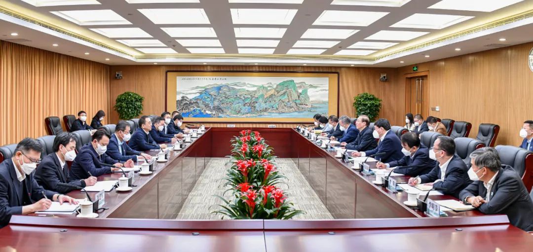 國家電網董事長辛保安、總經理張智剛與大唐董事長鄒磊、總經理劉明勝會談