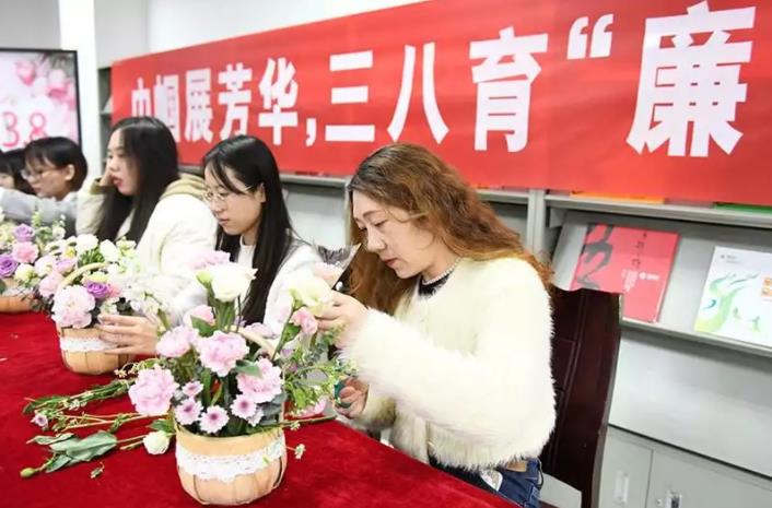 國網(wǎng)含山縣供電公司:巾幗展芳華 巧手育“廉”花