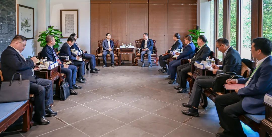 大唐集團(tuán)黨組書(shū)記、董事長(zhǎng)鄒磊與海南省副省長(zhǎng)倪強(qiáng)會(huì)談