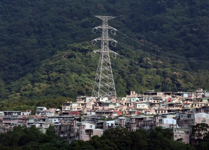 “限溫令”魚(yú)目混珠，民進(jìn)黨當(dāng)局能源政策還能硬拗多久?