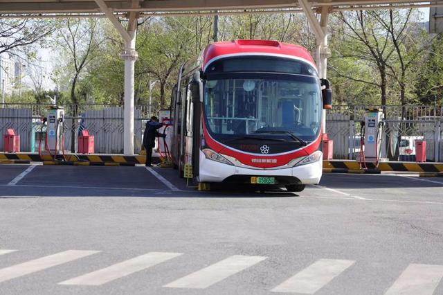 北京清潔能源、新能源公交車占比已超九成