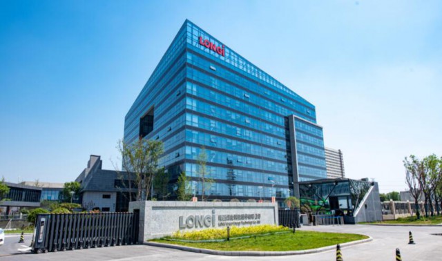 隆基綠能：組件出貨量三連冠，凈利潤148億！