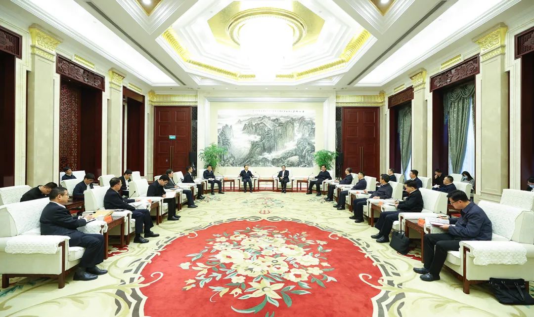 大唐集團黨組書記鄒磊拜會貴州省委書記徐麟、省長李炳軍