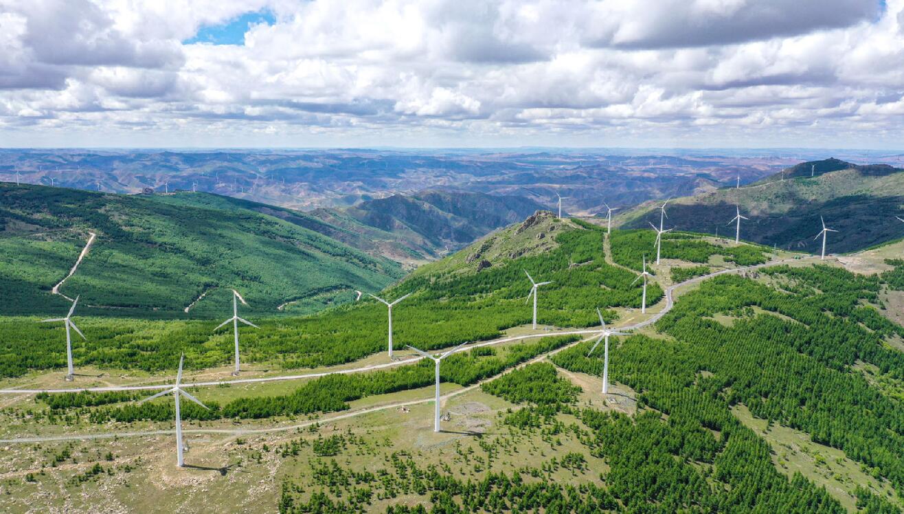 河北赤城:清潔能源“風(fēng)光無限”