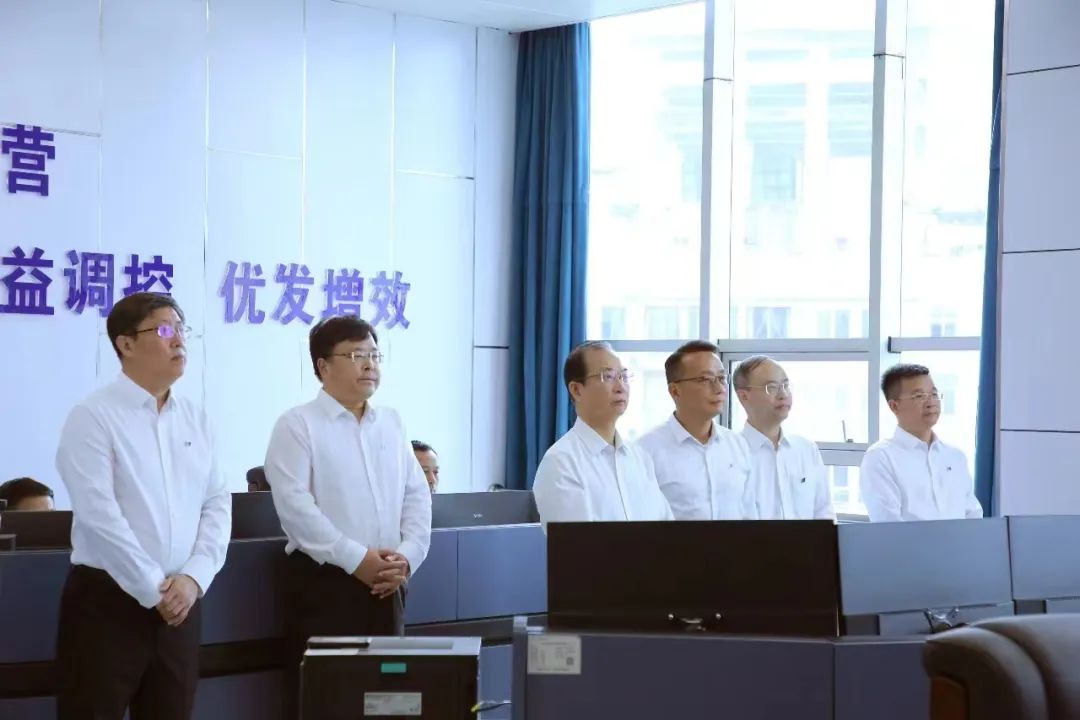 華電黨組書記、董事長(zhǎng)江毅赴貴州區(qū)域開展領(lǐng)題調(diào)研 督導(dǎo)能源保供工作