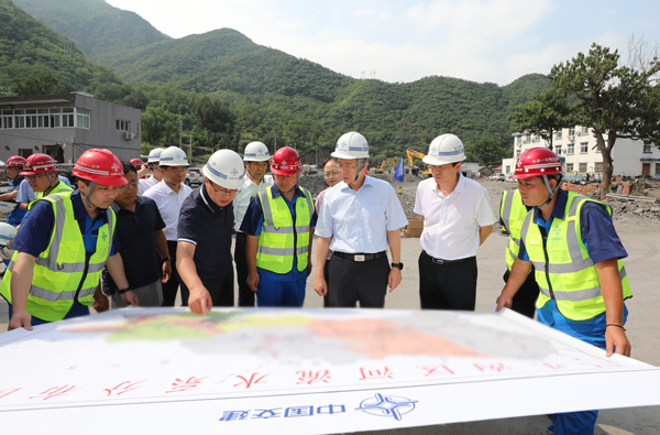 國資委副主任譚作鈞赴門頭溝調研中央企業(yè)支援地方防汛抗洪救災工作