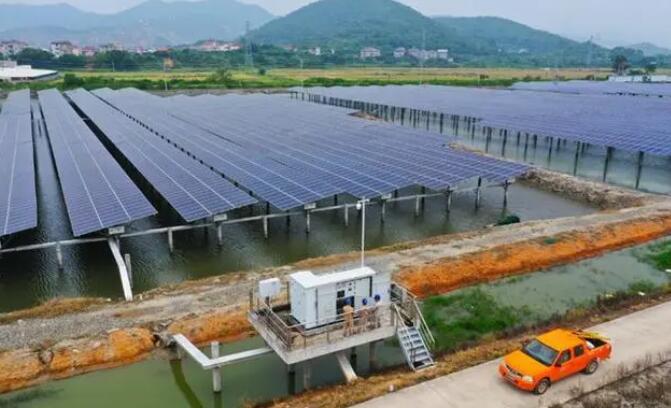 國(guó)網(wǎng)福州供電公司義務(wù)巡查設(shè)備 確?！皾O光一體”正常運(yùn)行