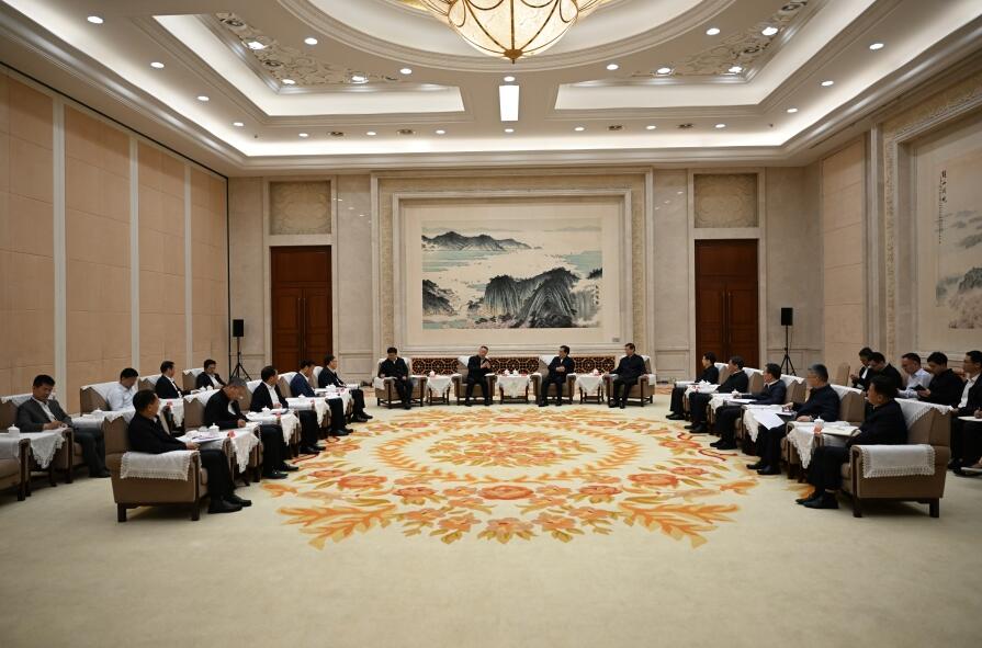 三峽集團董事長、黨組書雷鳴山拜會江蘇省委書記信長星、 省長許昆林