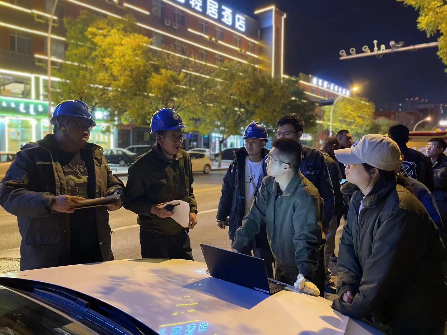 呼和浩特供電公司首次實現(xiàn)10千伏線路遠程遙控合環(huán)倒負(fù)荷操作