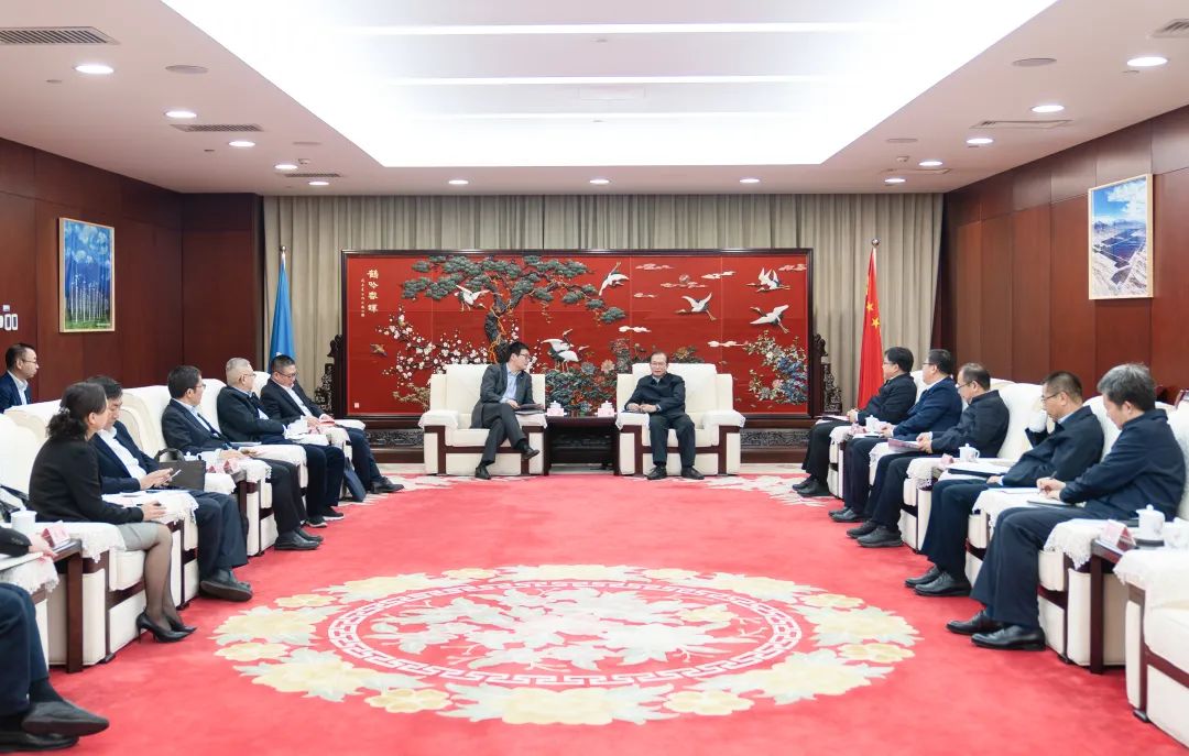 華電黨組書記、董事長(zhǎng)江毅會(huì)見上海電氣集團(tuán)黨委書記、董事長(zhǎng)吳磊