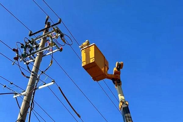 國網(wǎng)泰安供電公司“能帶不?！敝坞娋W(wǎng)安全防線