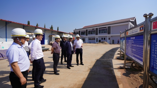 楊良赴印尼、老撾調(diào)研指導(dǎo)國別市場經(jīng)營工作