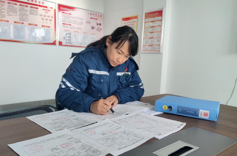 張華:素心譜芳華