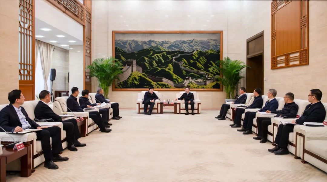 大唐集團董事長、黨組書鄒磊與國家電網董事長、黨組書記張智剛會談