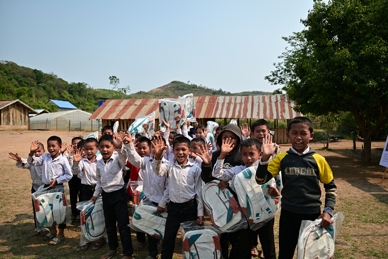 中國(guó)能建云南院在老撾開展愛心助學(xué)活動(dòng)