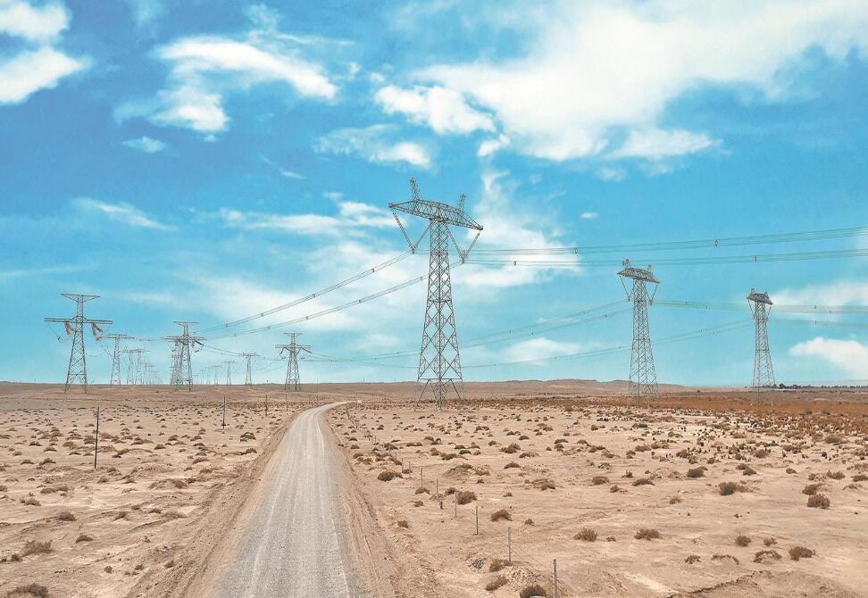 國網(wǎng)甘肅電力馭風(fēng)追光，隴上綠電送遠方