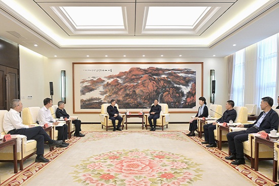 華能集團黨組書記、董事長溫樞剛拜會內蒙古自治區(qū)黨委書記孫紹騁、自治區(qū)主席王莉霞