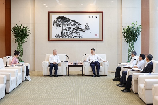 華能集團黨組書記、董事長溫樞剛會見?？谑惺虚L丁暉