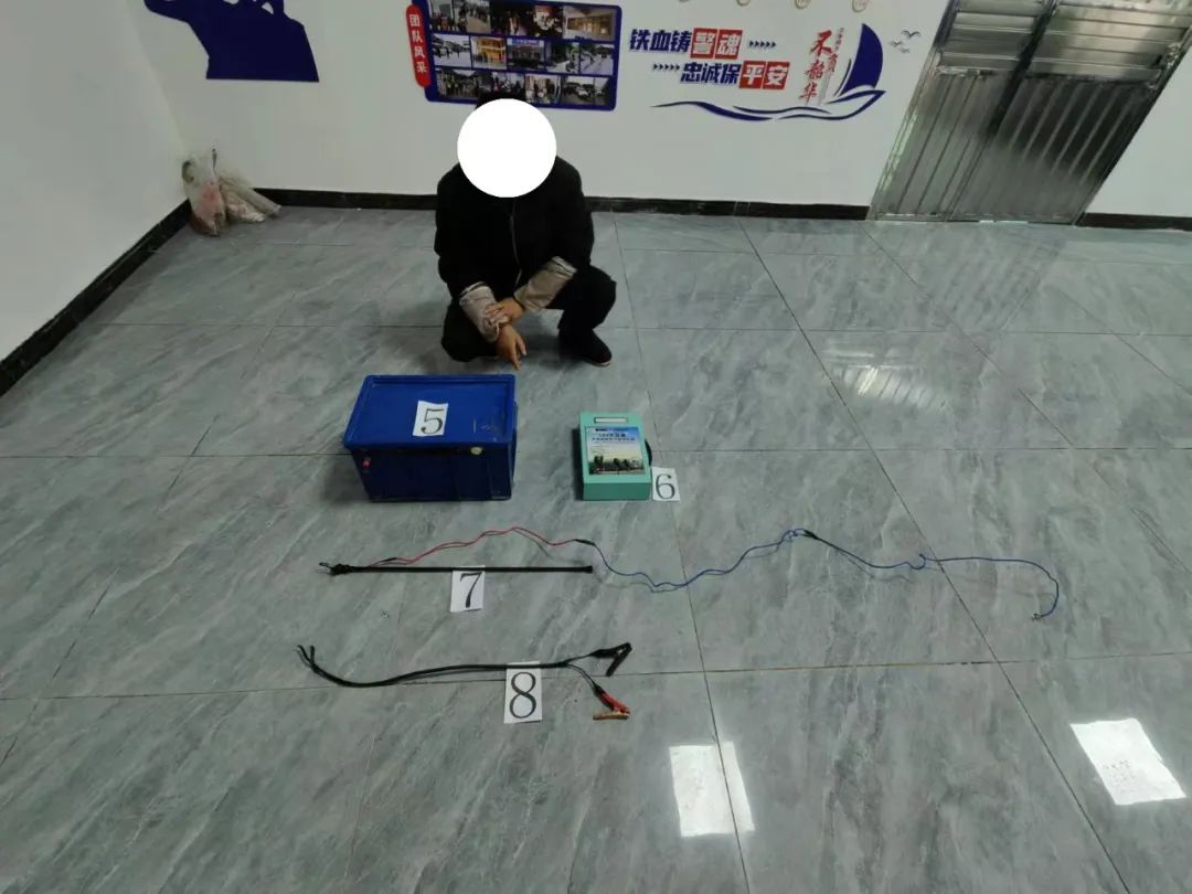 私設電網(wǎng)捕“野味”，真刑!