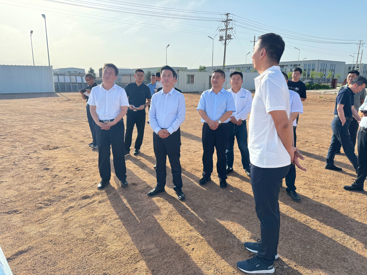 金昌市委副書記，市政府黨組書記王琳璽調(diào)研金昌致信儲能生產(chǎn)基地